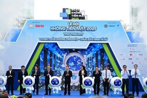 Tiếp tục thúc đẩy thanh toán không tiền mặt sáng tạo, an toàn