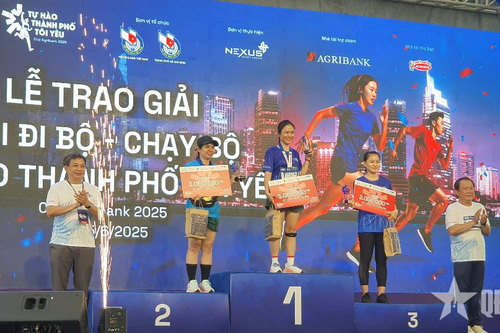 Hơn 6.000 người tham gia Giải chạy bộ, đi bộ 'Tự hào thành phố tôi yêu'
