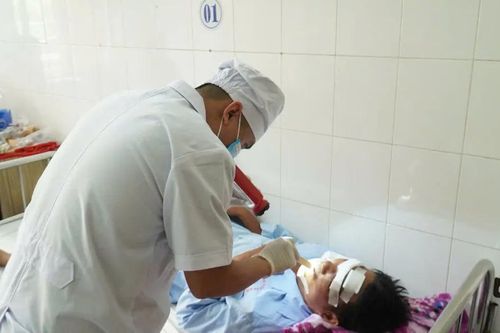 Cà Mau: Một người bị thương nặng do máy bay không người lái va trúng