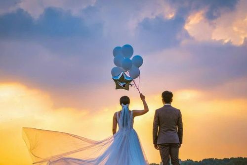 Nghề nghiệp chưa ổn định, có nên lập gia đình?