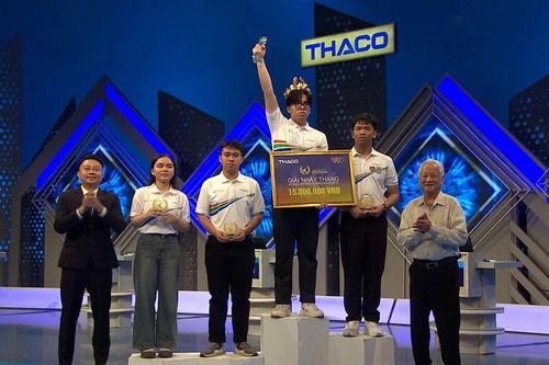 Sớm tạo lợi thế, nam sinh Hà Nội thắng trận thi tháng Olympia