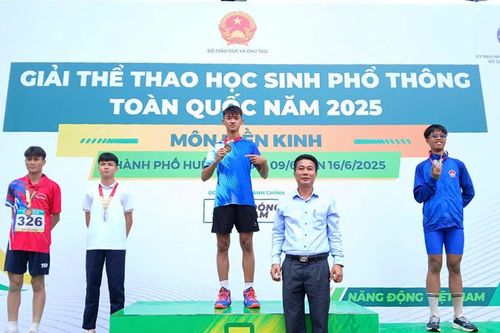 Giải Thể thao học sinh phổ thông năm 2025: Đoàn học sinh Ninh Bình giành vị trí thứ 3 môn Điền kinh