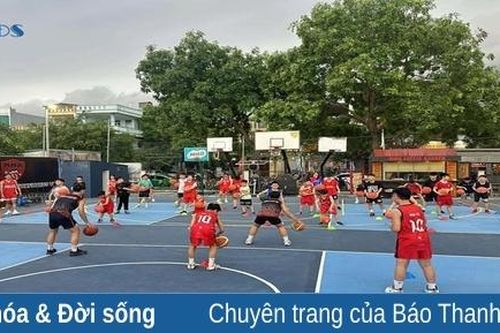 'Câu chuyện'... mùa hè (Bài 3): Cùng con đi qua mùa hè