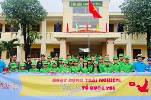Chương trình 'Học làm chiến sĩ công an': Trưởng thành từ những trải nghiệm