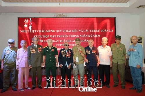 Gặp mặt kỷ niệm 70 năm Ngày thành lập Sư đoàn 324