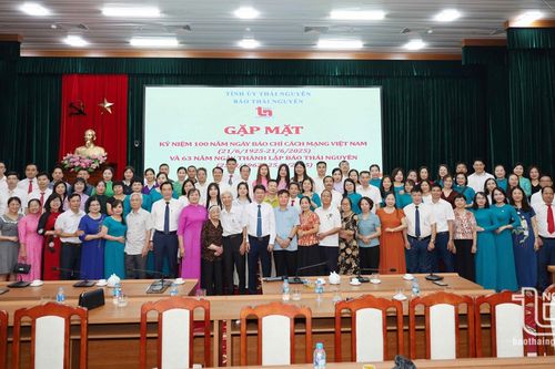 Báo Thái Nguyên tổ chức gặp mặt kỷ niệm 100 năm Ngày Báo chí cách mạng