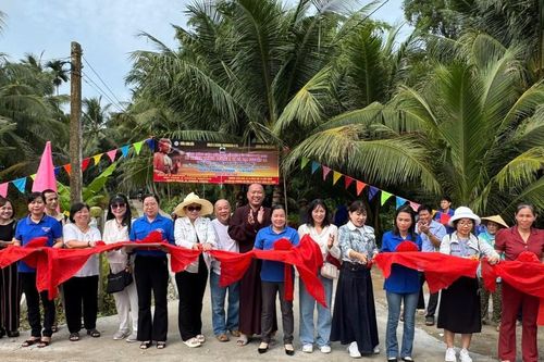 Chùa Long Bửu (Trà Vinh) khánh thành tuyến đường bê-tông A Di Đà Đại Nguyện 41 tại H.Càng Long