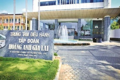 Con gái bầu Đức bán xong một triệu cổ phiếu HAG, ước thu về 12,8 tỷ đồng
