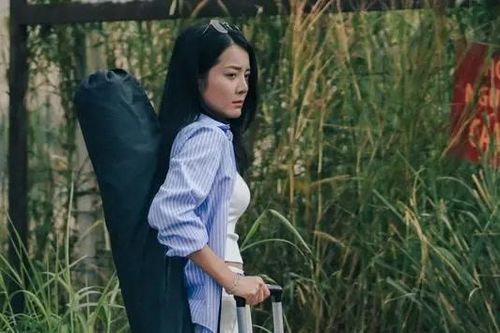 Karen Nguyễn tái xuất điện ảnh với 'Dưới đáy hồ'