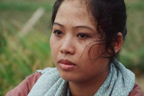 Nữ NSND đổi đời nhờ vai diễn 'vừa già vừa xấu', được tung hô ở Pháp