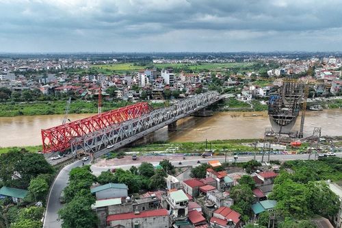 Dự án cầu Đuống mới hơn 1.800 tỷ đồng nguy cơ trễ hẹn vì thiếu mặt bằng