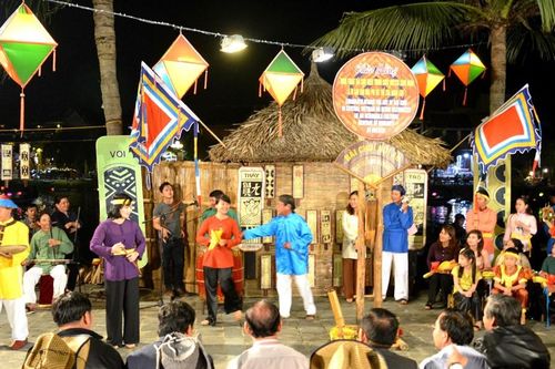 Giữ lại thanh âm xứ sở