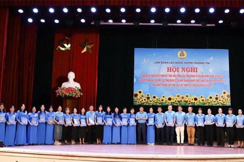 Công bố quyết định giải thể, kết thúc hoạt động của các Công đoàn cơ sở tại Hà Nội