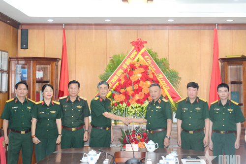 Quân ủy Trung ương, Bộ Quốc phòng chúc mừng Tạp chí Văn nghệ Quân đội và Điện ảnh Quân đội nhân dân
