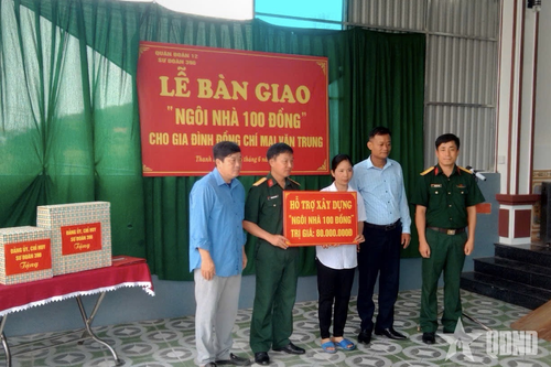 Sư đoàn 390 bàn giao 'Ngôi nhà 100 đồng'