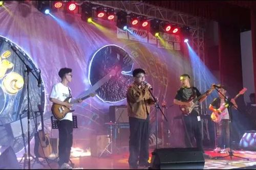 CLB Guitar Trường Đại học Y - Dược, Đại học Huế gây quỹ vì bệnh nhân: Đêm nhạc của những tấm lòng