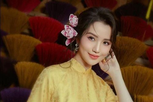 Primmy Trương hiếm hoi lộ diện sau hơn 4 năm cưới chồng thiếu gia