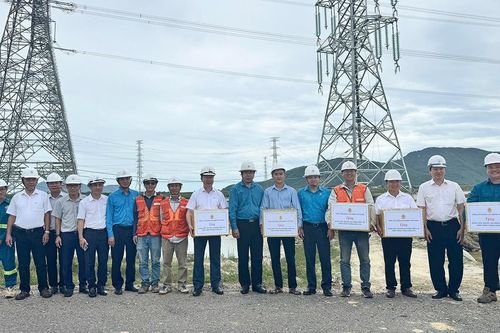 Tổng LĐLĐ Việt Nam đồng hành cùng người lao động tại Dự án TBA 220kV Vũng Áng và đấu nối