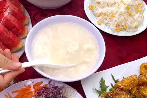 Đặc sản trắng như sữa trong mâm cỗ Vĩnh Phúc béo ngậy, chan cơm ăn thanh mát