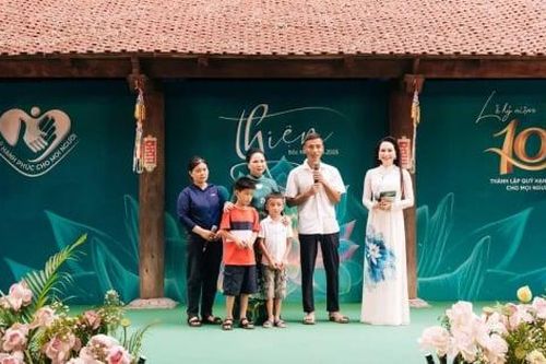 Hơn 500 'trái tim lỗi' được hồi sinh nhờ tấm lòng yêu thương của một người phụ nữ