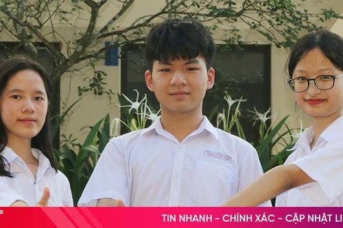 3 học sinh cùng trường đạt thủ khoa THPT Chuyên Hà Tĩnh