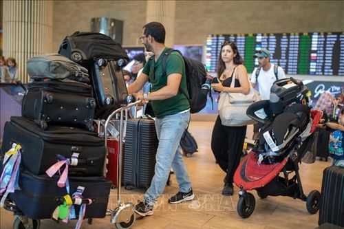 Israel nỗ lực hỗ trợ 40.000 du khách nước ngoài bị mắc kẹt
