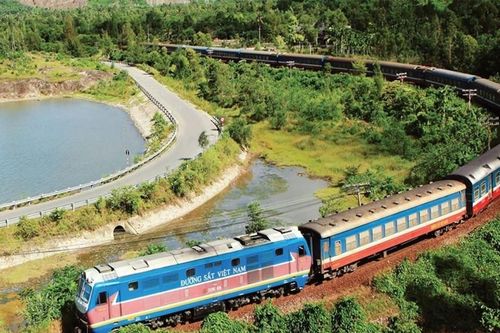 Khám phá các tuyến du lịch bằng tàu hỏa đẹp nhất khởi hành từ Hà Nội