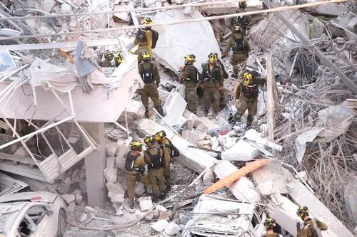 Iran tuyên bố không đàm phán, cảnh báo 'đáp trả tàn khốc' Israel