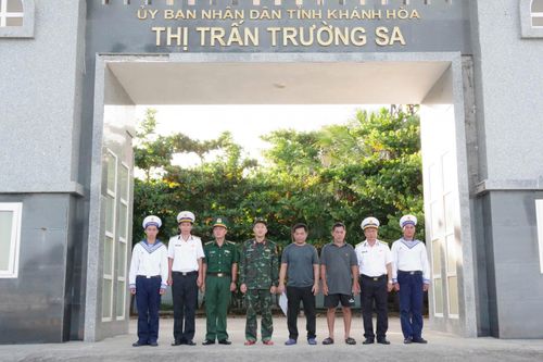 Bệnh xá đảo Trường Sa hoàn tất điều trị và bàn giao ngư dân được mổ ruột thừa thành công