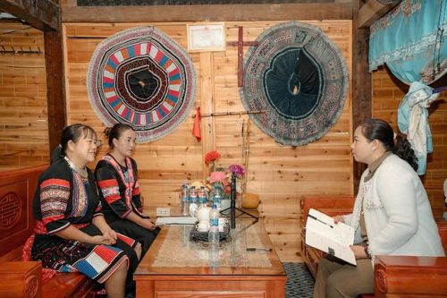 Nữ bí thư chi bộ nhiệt tình, trách nhiệm