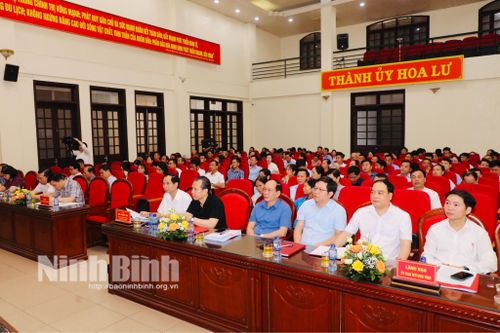 Đại biểu HĐND tỉnh tiếp xúc cử tri thành phố Hoa Lư, thành phố Tam Điệp