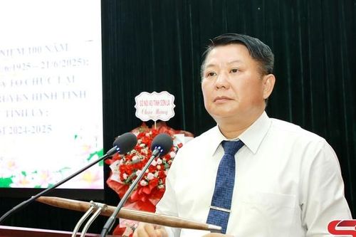 Bài phát biểu của đồng chí Lò Minh Hùng, Phó Bí thư Thường trực Tỉnh ủy tại Chương trình gặp mặt các cơ quan báo chí nhân kỷ niệm 100 năm Ngày Báo chí cách mạng Việt Nam (21/6/1925 - 21/6/2025)