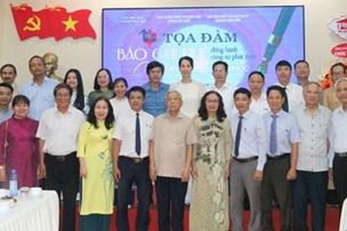 Báo chí Huế đồng hành cùng sự phát triển của quê hương, đất nước