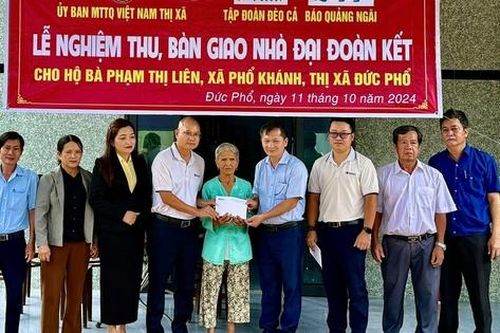 'Mệnh lệnh trái tim' xóa nhà tạm, nhà dột nát: Khi ngành Xây dựng chung tay
