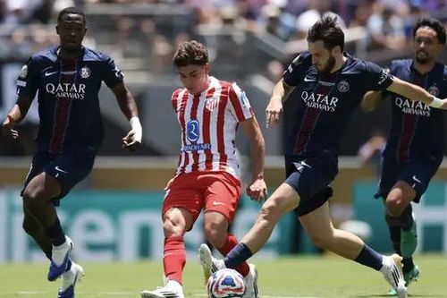 Bayern Munich và PSG có trận ra quân ấn tượng