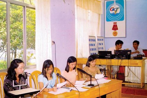 Phát thanh viên - Nghề của chúng tôi