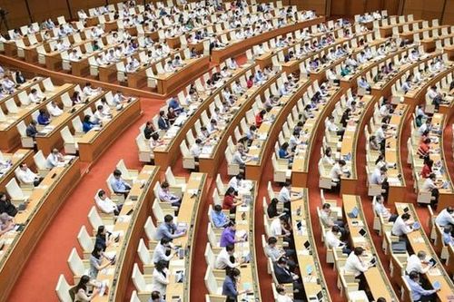Sáng nay, Quốc hội thông qua việc sửa đổi Hiến pháp 2013