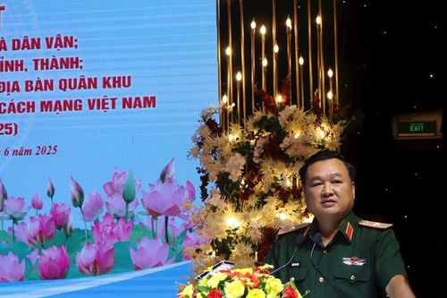 Đảng ủy, Bộ Tư lệnh Quân khu 7 gặp mặt cơ quan thông tấn, báo chí tiêu biểu