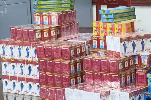 Đại biểu: 'Vì sao hàng trăm tấn thuốc giả lại được bày bán công khai'