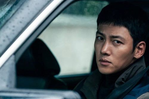 Ngôi sao Ji Chang Wook của 'Smile Again' tham dự Liên hoan phim châu Á Đà Nẵng 2025