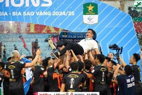 Phù Đổng Ninh Bình lại chơi lớn