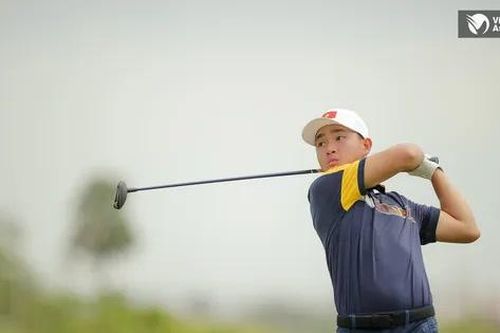 Nguyễn Anh Minh đánh 68 gậy ngày khai màn The Amateur Championship 2025