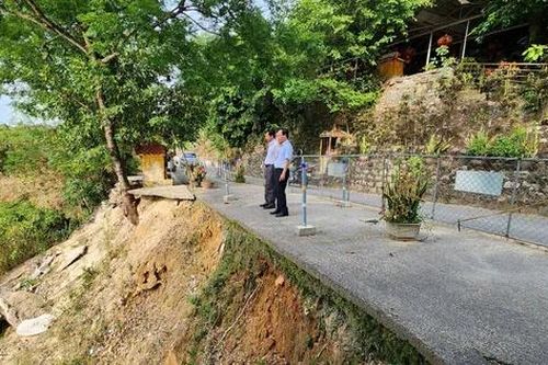 Quảng Ngãi: 'Hàm ếch tử thần' đe dọa an toàn giao thông tuyến tỉnh lộ huyết mạch