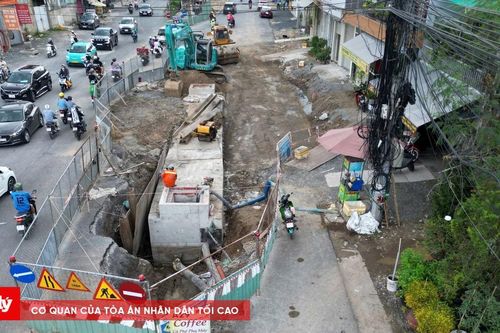 Cận cảnh tuyến đường 2,5km làm hơn 1 thập kỷ ở TP.HCM