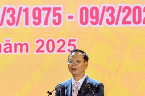 Bí thư Tỉnh ủy Đắk Nông bác tin đồn con gái được cơ cấu làm lãnh đạo xã