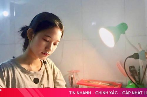 Bước ngoặt của nữ sinh giỏi Văn thành thủ khoa chuyên Địa lý