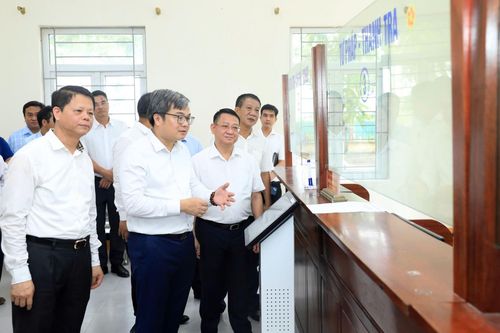 Tân Phó Chủ tịch Hà Nội kiểm tra quy trình vận hành chính quyền hai cấp
