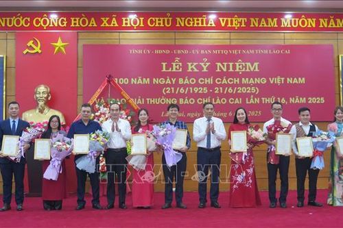 100 năm Báo chí Cách mạng Việt Nam: Tạo điều kiện thuận lợi để báo chí phát triển