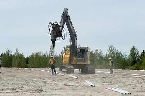 Khởi công xây dựng nhà máy điện mặt trời ngoài lưới điện lớn nhất ở quốc gia Bắc Mỹ