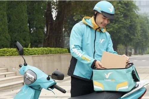 Xanh SM ra mắt dịch vụ giao đồ ăn